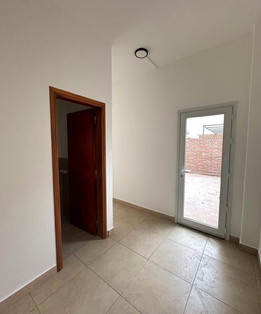 Foto de Local comercial sobre Bolivar, Río Tercero, imagen 3