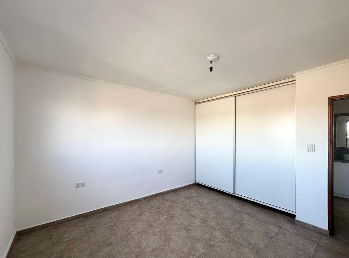 Foto de Departamento en Guillermo Marconi - Barrio Escuela, imagen 3