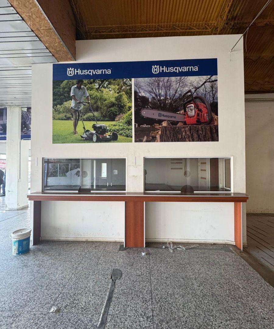 Foto de ALQUILER SALON COMERCIAL SOBRE RUTA 22 CIPOLLETTI 1800M2, imagen 1