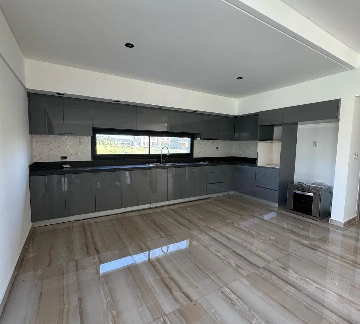 Casa a la venta en La Providencia Country Club 4