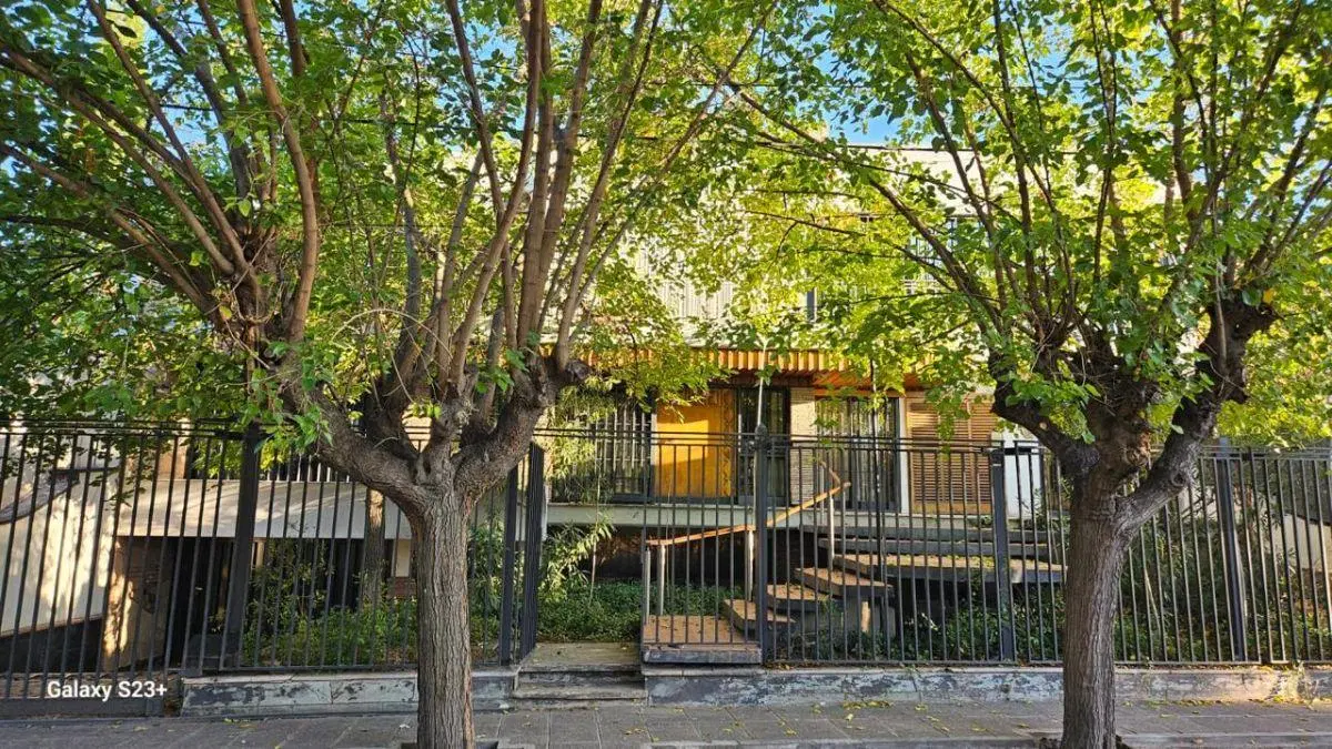 IMPORTANTE PROPIEDAD EN VENTA – IDEAL PARA DESARROLLO COMERCIAL, CLÍNICA, OFICINAS O VIVIENDA 8