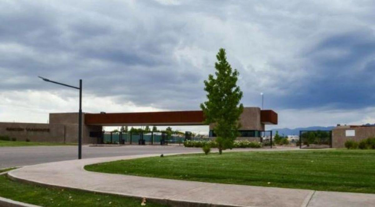 Foto de VENTA lote perimetral en el exclusivo Barrio Privado Rincón de, imagen 2