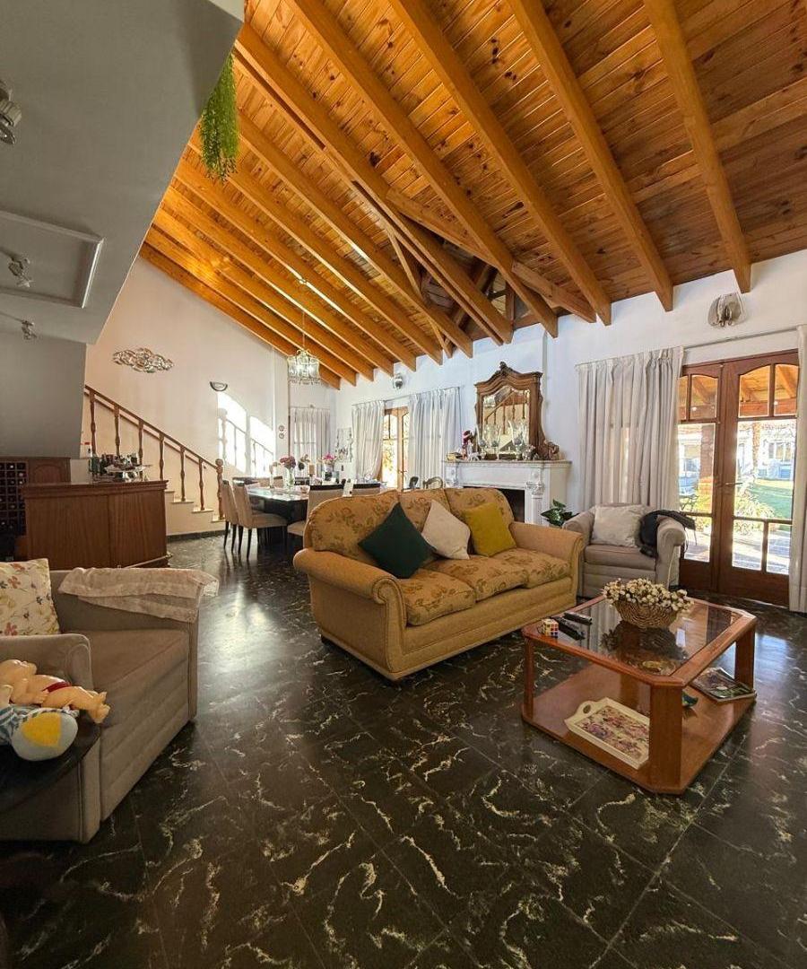 Foto de CASA EN VENTA – BARRIO LOS PARRALES, GODOY CRUZ, imagen 5