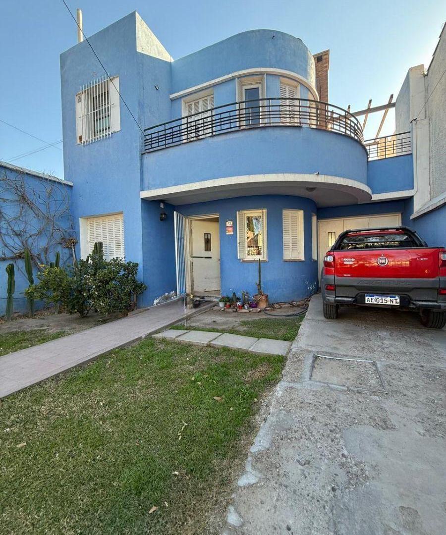 Foto de VENTA importante propiedad sobre calle Juan B. Justo, Ciudad de Godoy, imagen 1