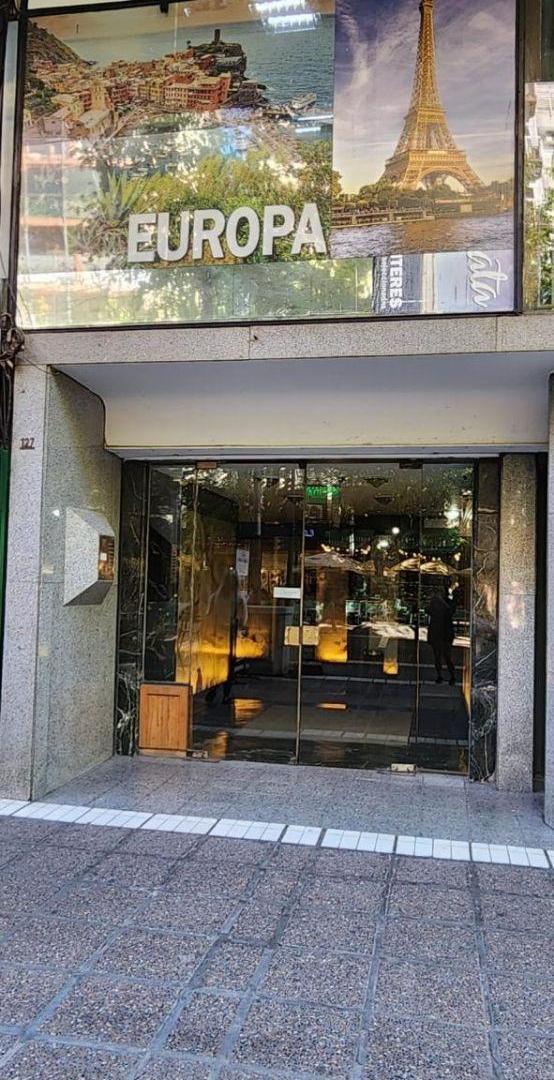 Foto de VENTA cochera en ubicación privilegiada, sobre Peatonal Sarmiento, en, imagen 3