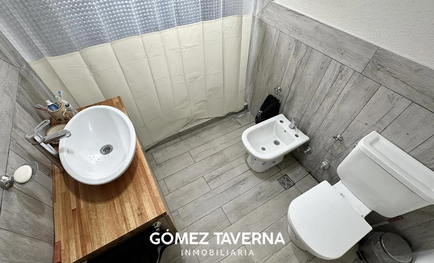 Departamento en alquiler en Pinamar 5