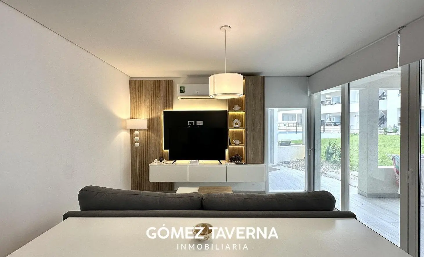 Departamento en alquiler en Pinamar 2