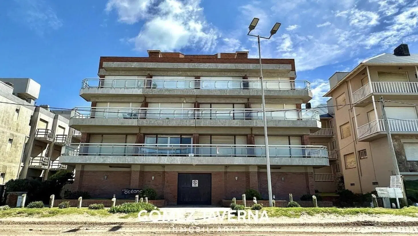 Departamento en alquiler en Pinamar con vista al mar 4