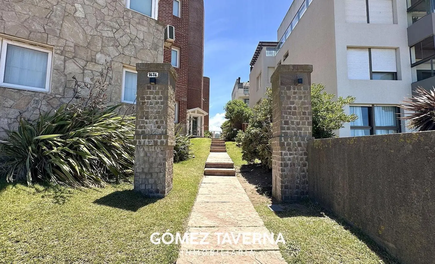 Departamento en alquiler en Pinamar con vista al Mar 5