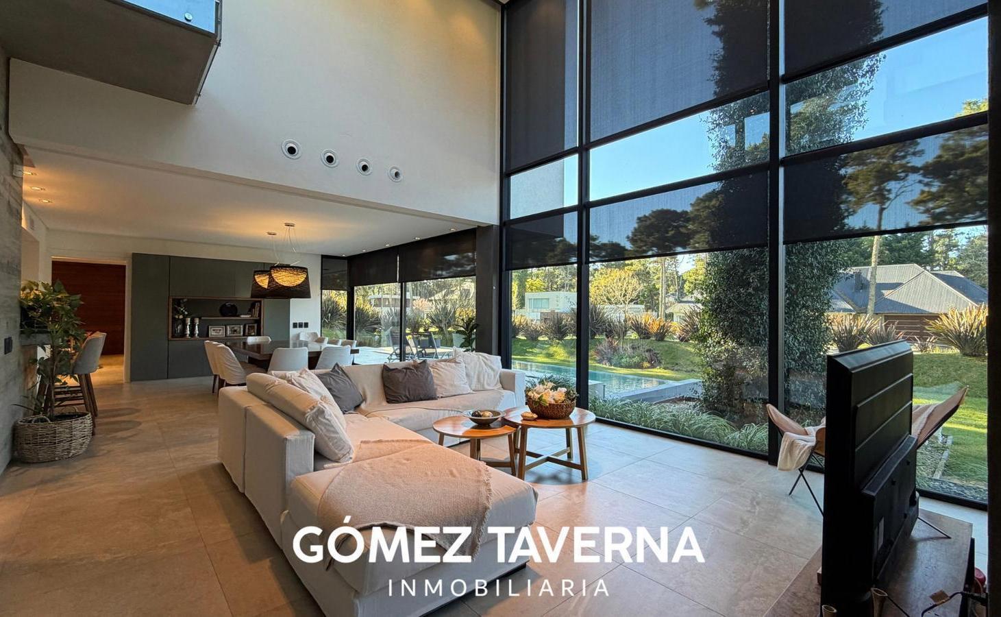 Foto de Moderna Casa en Venta, Pinamar. Permuta, Financiación., imagen 5