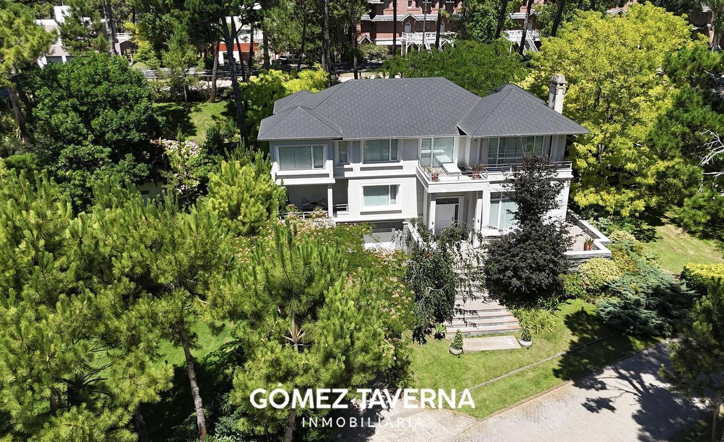 Foto de Exclusiva casa en venta en Barrio privado Terrazas al Golf, Pinamar, imagen 2