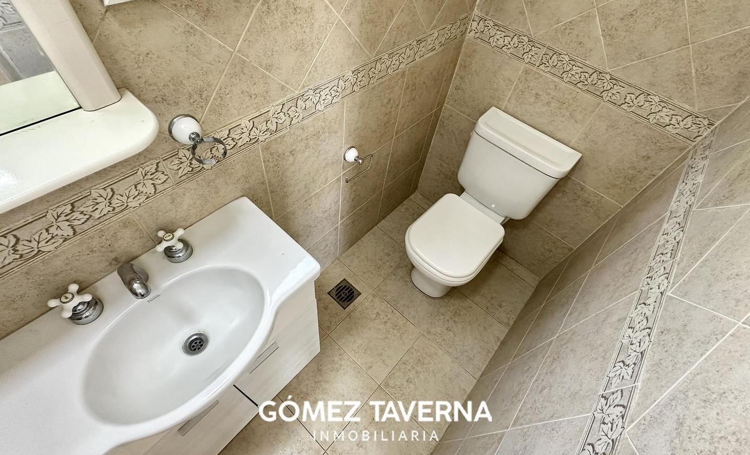 Foto de Casa en venta en Pinamar Norte playa Cul de sac Menelao con vistas al, imagen 5