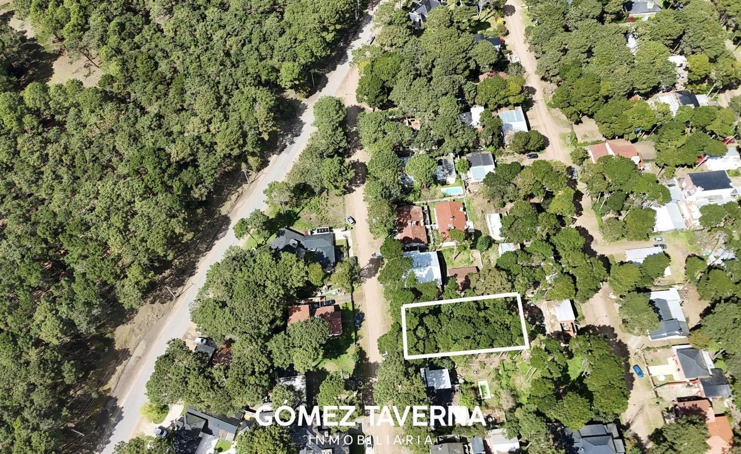 Foto de Lote Multifamiliar en Venta en Pinamar, imagen 1