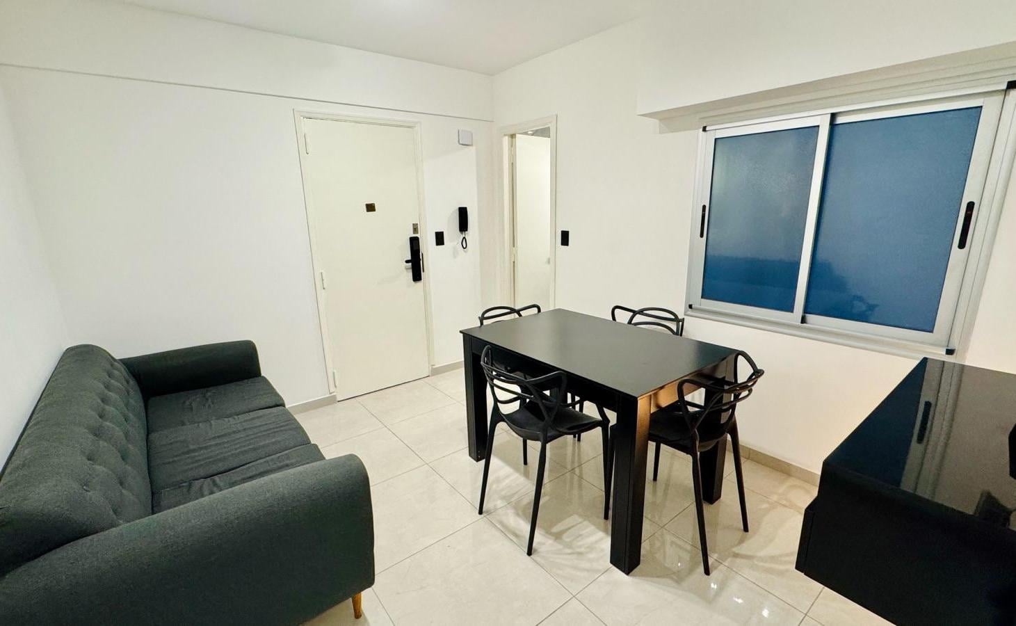 Venta Departamento 2 ambientes Plaza Mitre