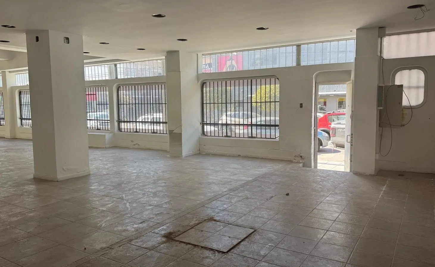 Alquiler Local Comercial Puerto Mar del Plata 2