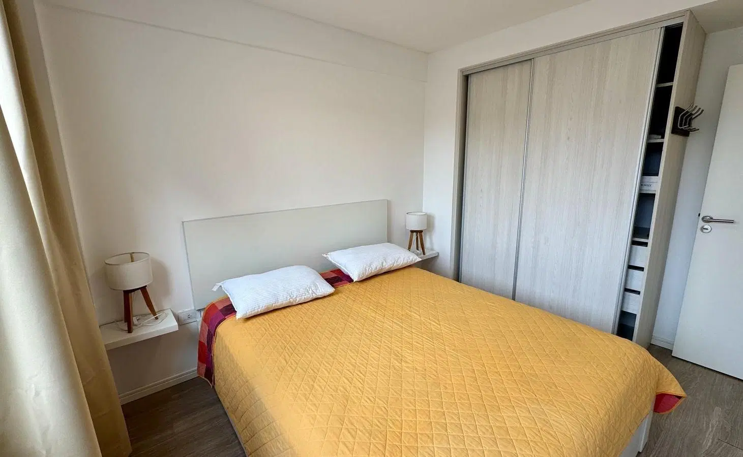 Alquiler Departamento 3 ambientes c/ cochera 5