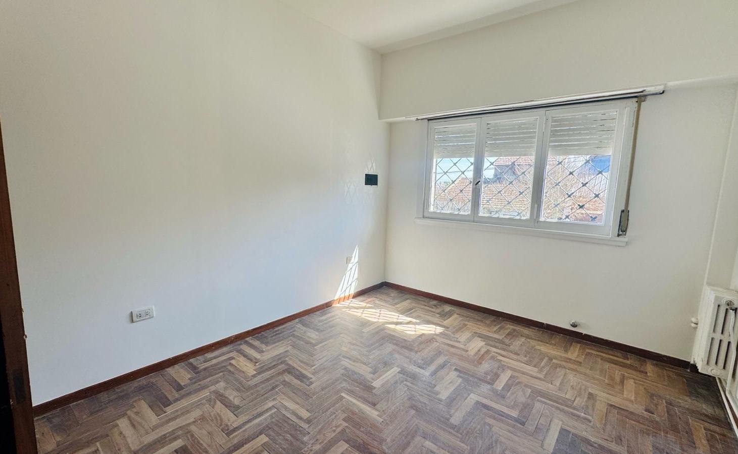 Foto de Alquiler PH 3 ambientes Villa Lourdes, imagen 2