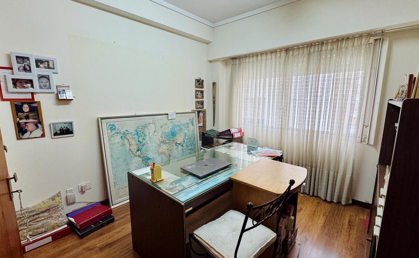 Foto de Venta Departamento 4 ambientes con dependencia, imagen 4