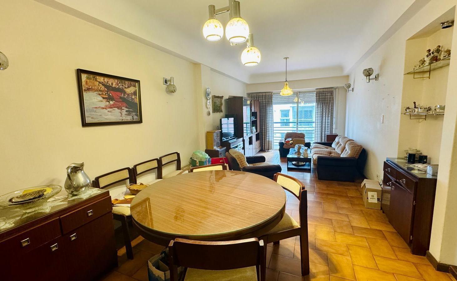 Foto de Venta Departamento 4 ambientes con dependencia, imagen 3
