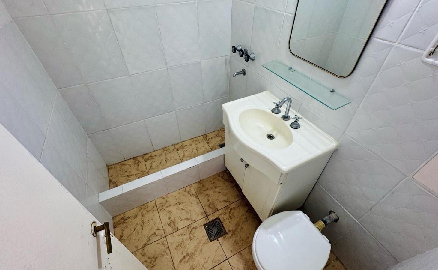Foto de Venta PH 3 ambientes Zona Aldrey, imagen 4