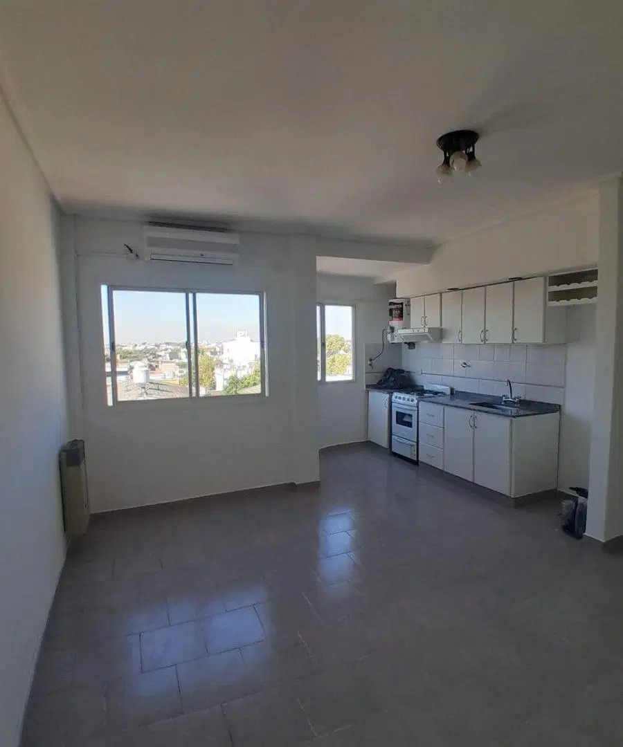 VENTA DEPARTAMENTO EN RAMOS MEJIA 2