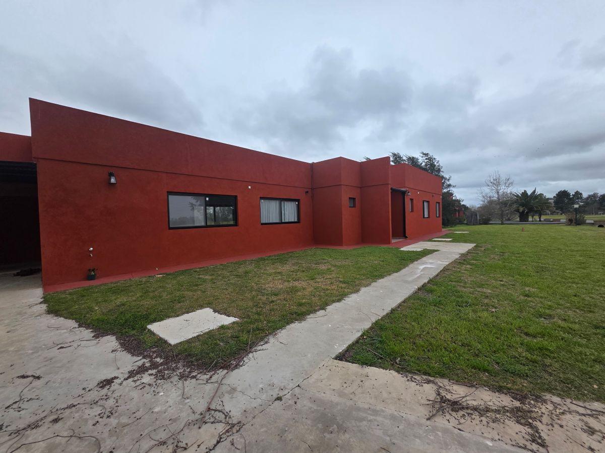 Foto de Casa En Chacras La Primavera Con Anexo Departamento De 2 Ambientes, imagen 3