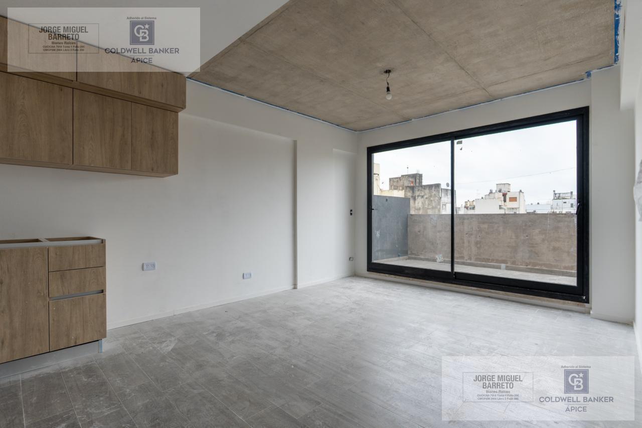 Foto de DEPARTAMENTO 2 AMBIENTES PARRILLA JACUZZI SOLARIUM EN ALMAGRO, imagen 2