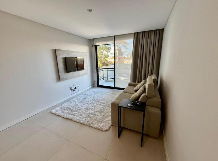 Alquiler monoambiente con cochera y amenities – Zona Chauvin 3