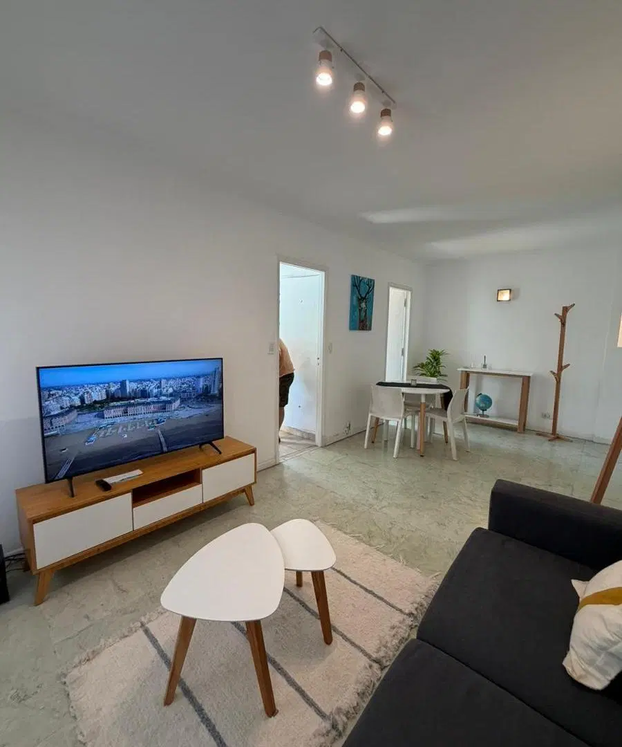 Departamento en alquiler 2 ambientes Playa Grande 5
