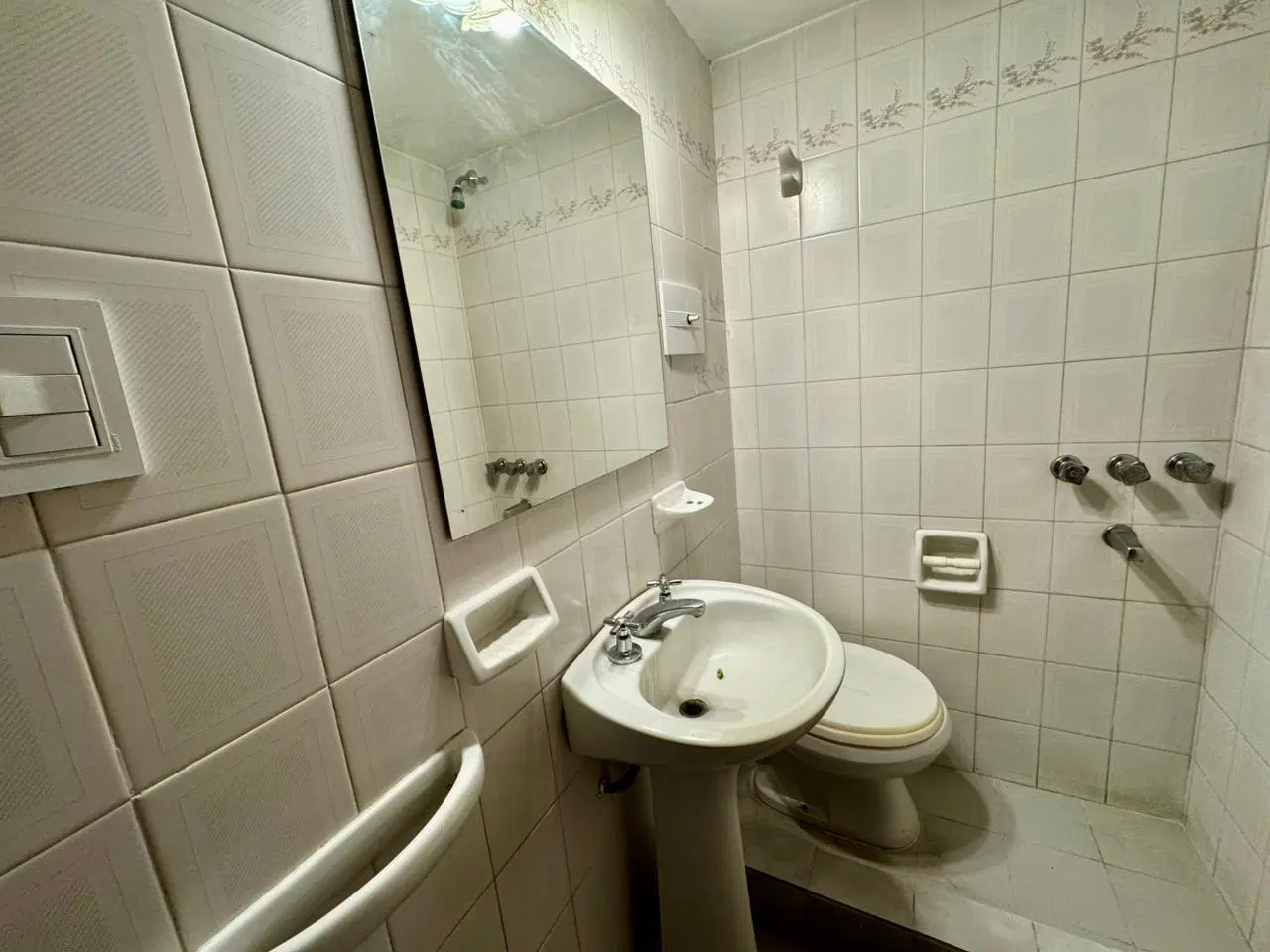 Casa en PH 4 ambientes en Guemes 3