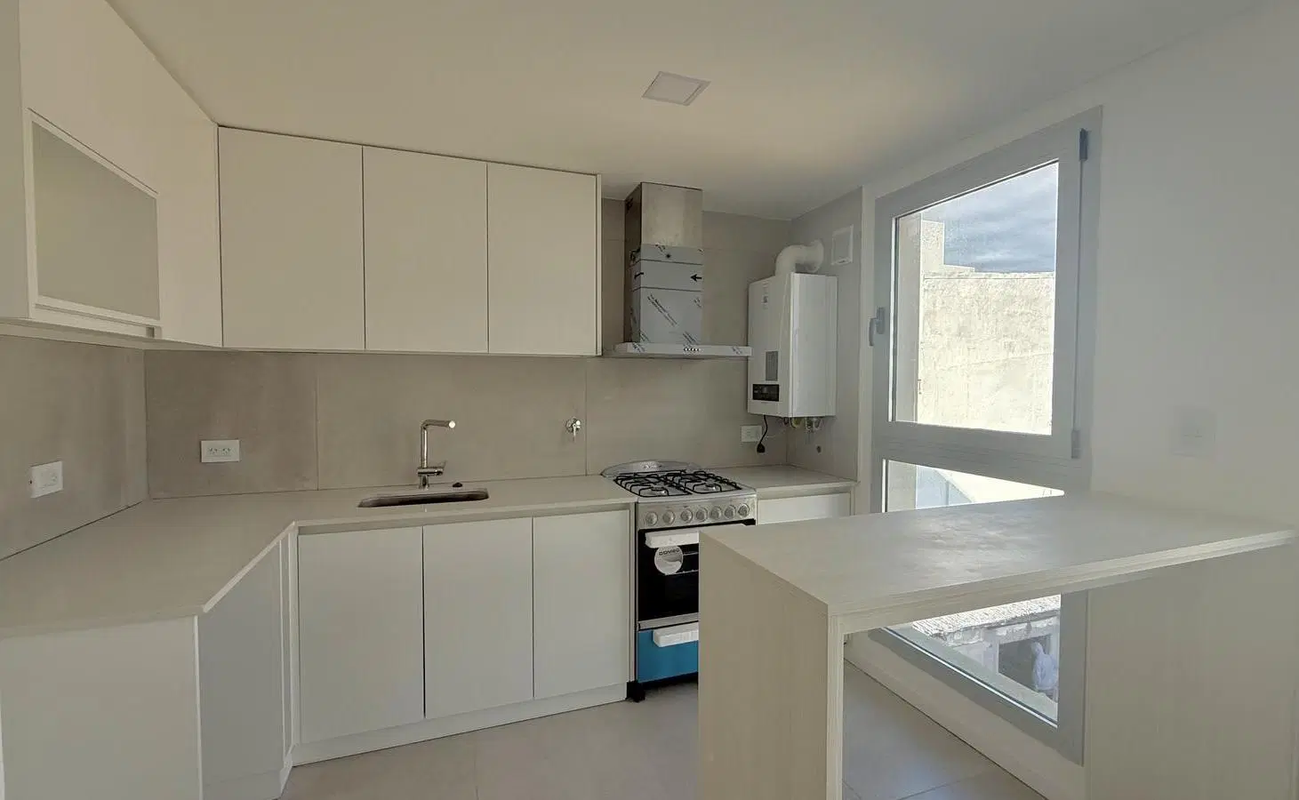 Departamento 2 ambientes a Estrenar en La Perla Norte 5