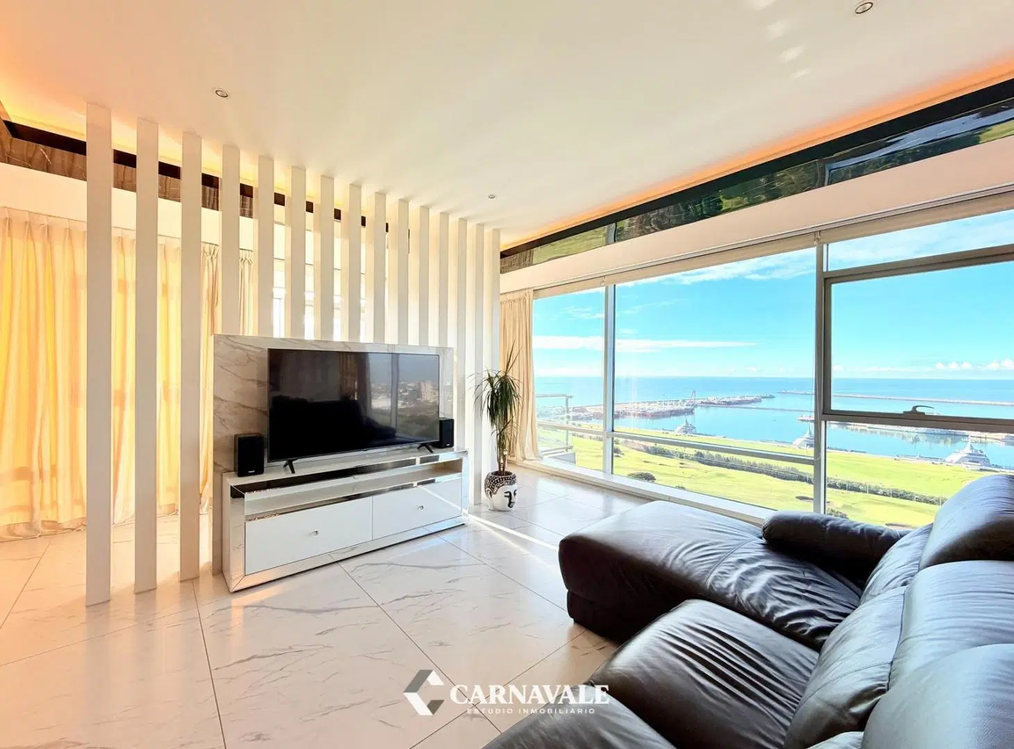 Piso 5 ambientes frente al golf 4