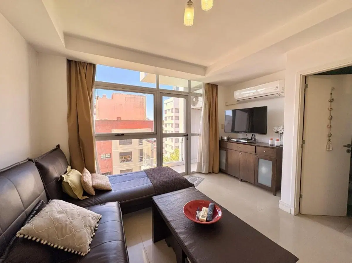 Departamento 3 ambientes con cochera en Plaza Mitre 3