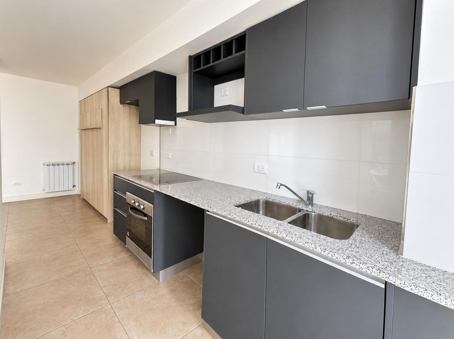 Foto de Departamento 1 Amb en Alquiler - Zona Plaza Mitre, imagen 3
