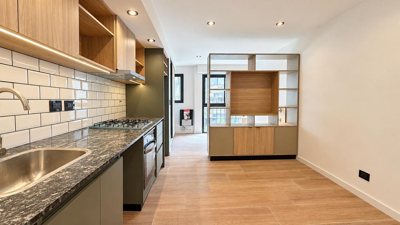 Foto de VENTA | Monoambiente reciclado y amoblado | Centro, imagen 2