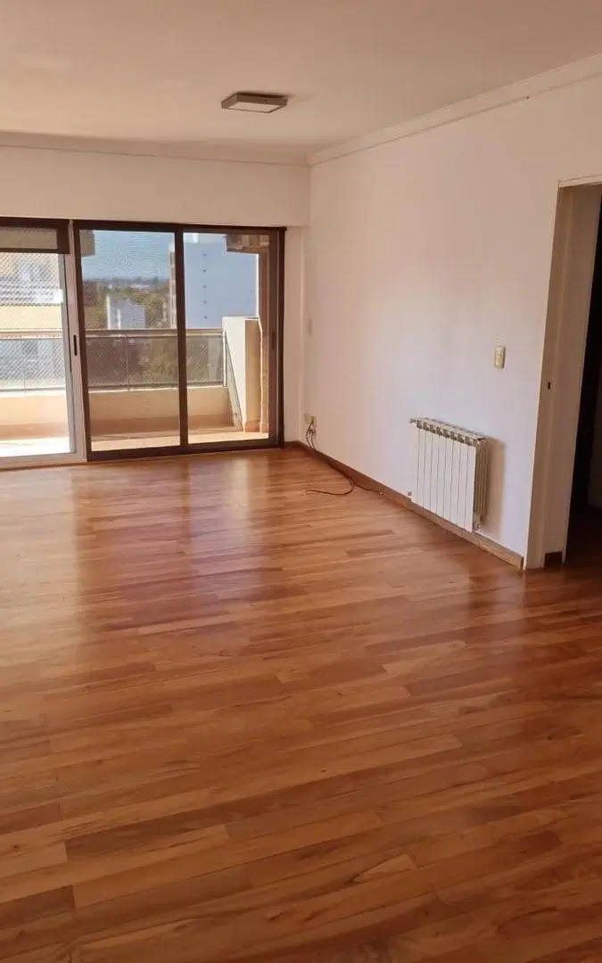 Departamento en Quilmes de 3 ambientes en alquiler. Maconda I 2