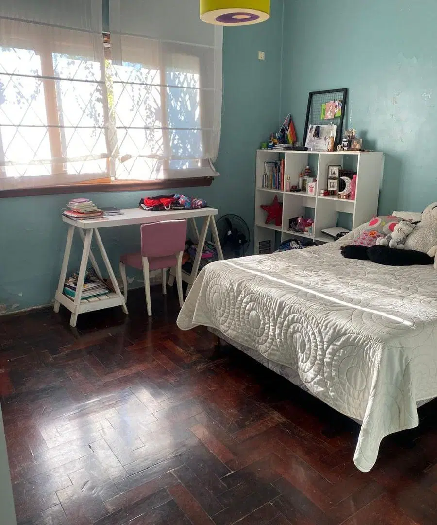 Casa de 3 ambientes con patio, cochera y terraza en venta - Bernal 3