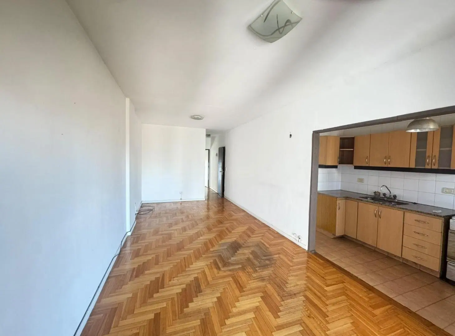 Departamento en alquiler en Quilmes centro con cochera 3