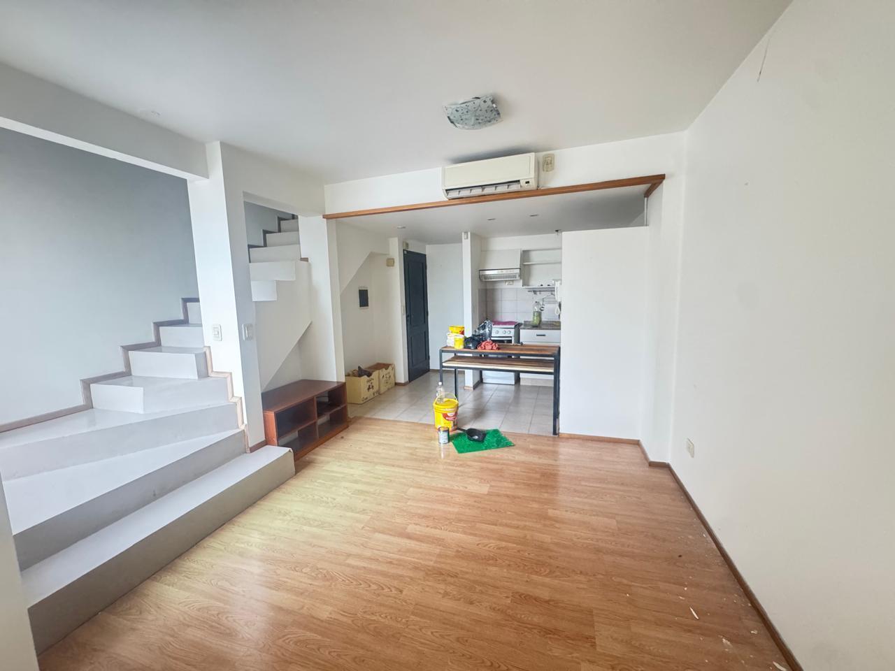 Foto de Departamento en alquiler en Bernal Oeste, imagen 4