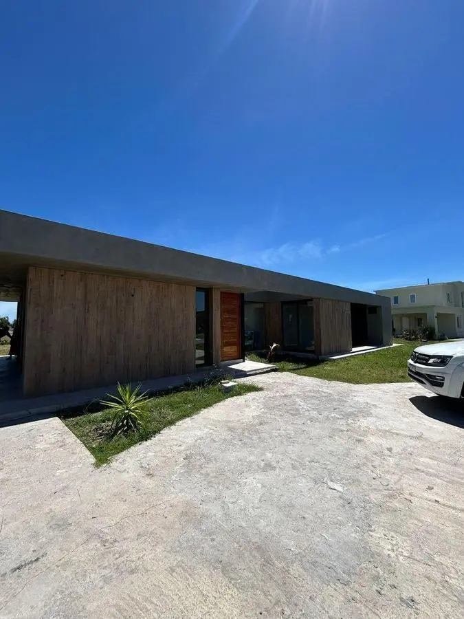 Casa en Venta en Area 60 - La Reserva Escondida - A estrenar 3/4 Dormitorios amplio verde 1