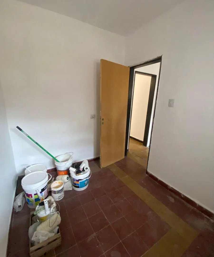 Casita! En Alquiler Alberdi -1/2- patio 8