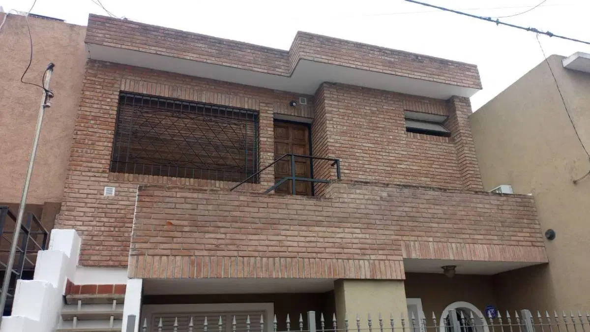 Casa en Alquiler en Planta Alta Villa Cabrera 3