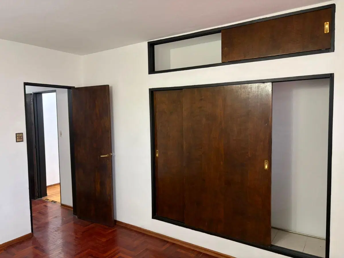 Casa en Alquiler en Planta Alta Villa Cabrera 1