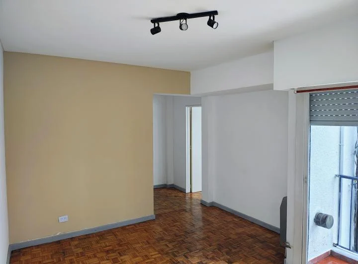 2 ambientes en Caballito - Muy luminoso 1