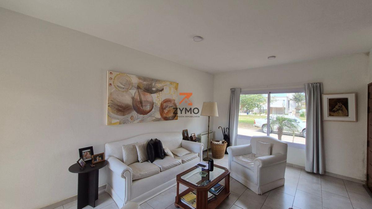 Foto de Venta Casa de una planta Complejo cerrado comarca de Allende, Villa, imagen 4