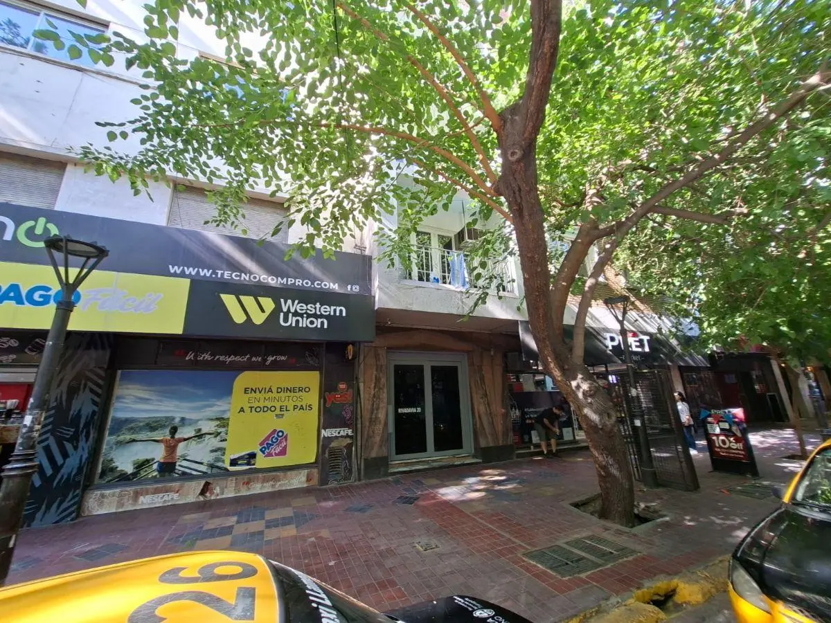 OFICINA en VENTA - Calle Rivadavia 20 ciudad de Mendoza 5