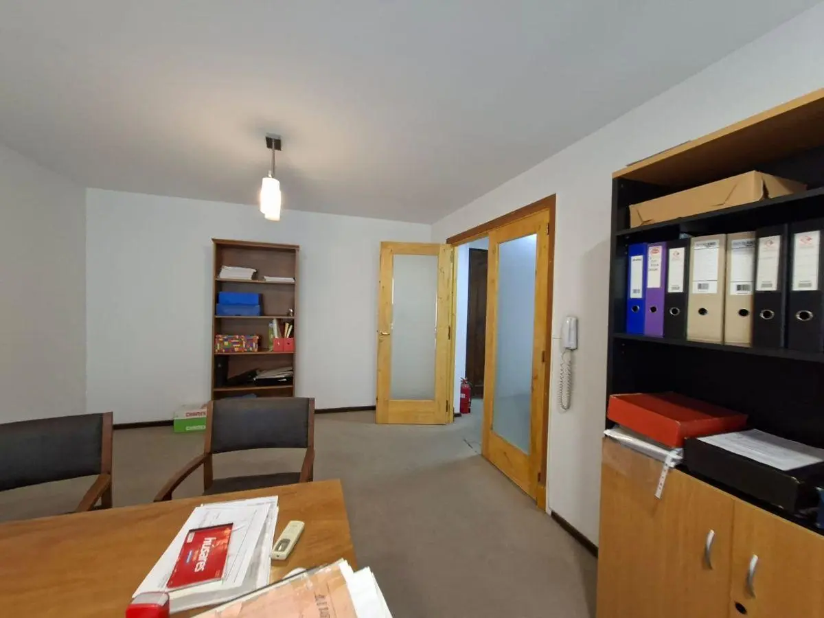 OFICINA en VENTA - Calle Rivadavia 20 ciudad de Mendoza 3