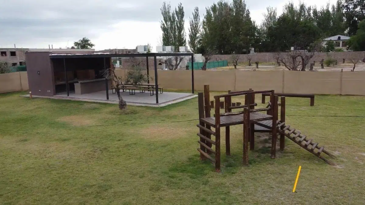 OPORTUNIDAD LOTE BARRIO PRIVADO 4