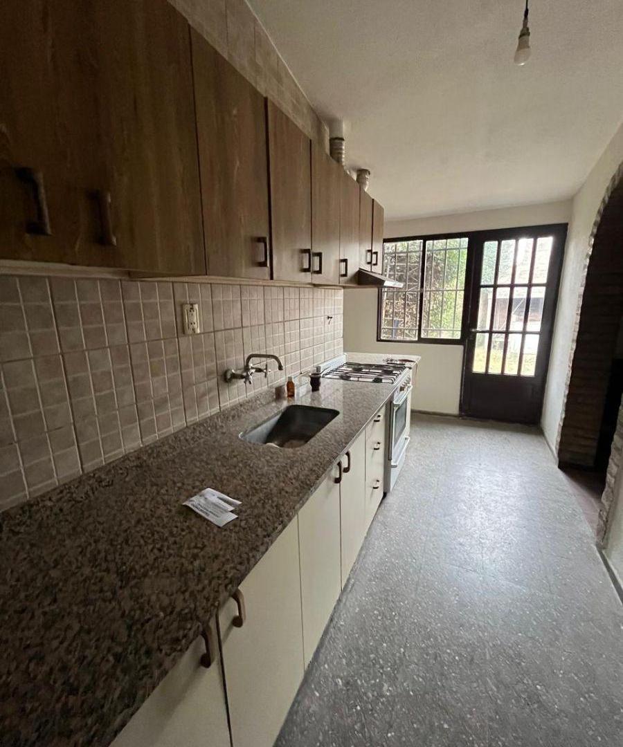 Foto de CASA EN VENTA EN CARRODILLA, BARRIO LOS OLIVOS III, imagen 2