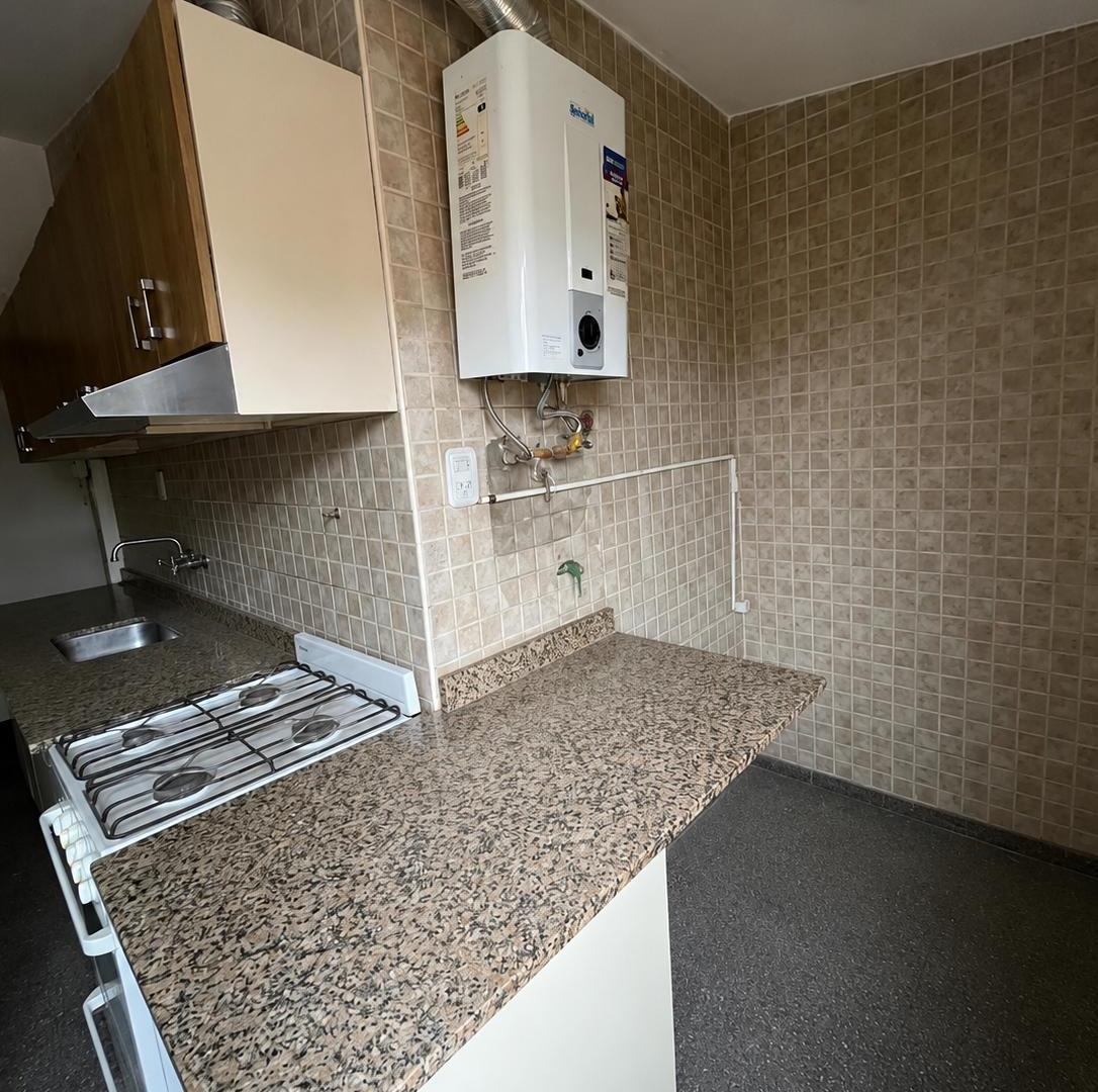 Foto de CASA EN VENTA EN CARRODILLA, BARRIO LOS OLIVOS III, imagen 4